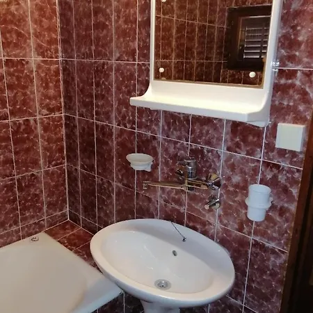 Daire Lovely 2-bedroom In